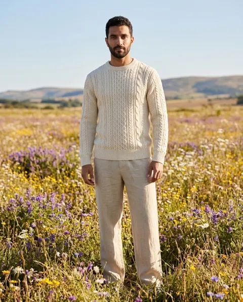 AI fashion photo décor: Flower field